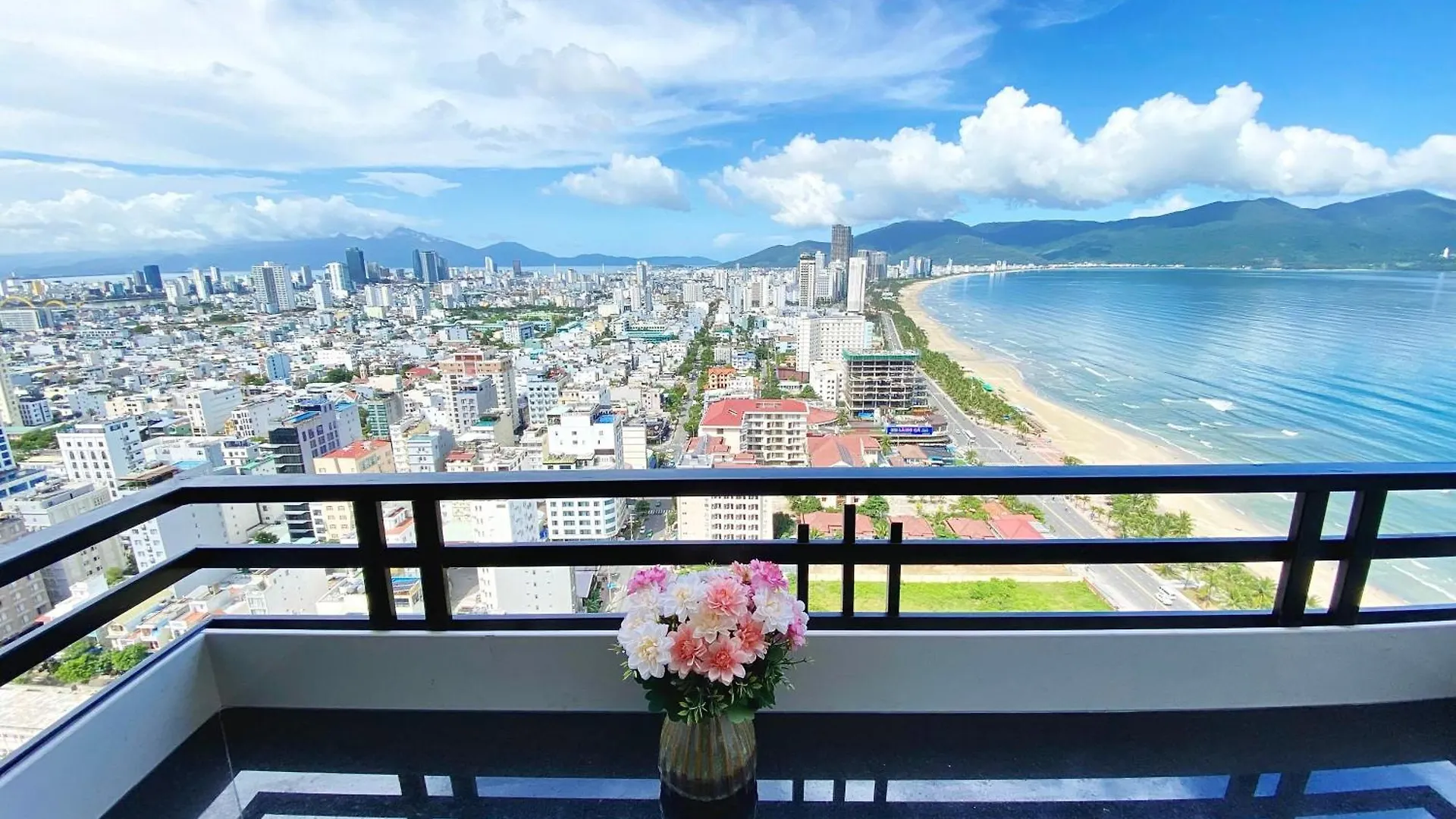 Blue Ocean Apartment At My Khe Da Nang Vietnam