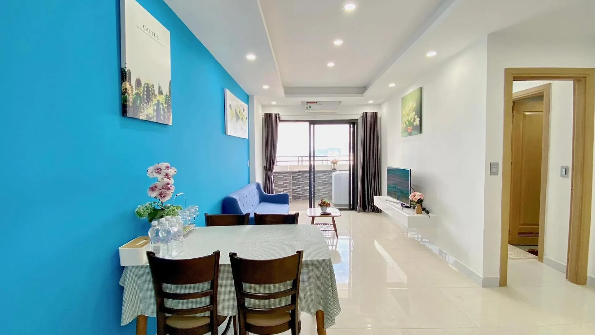 Blue Ocean Apartment At My Khe Da Nang