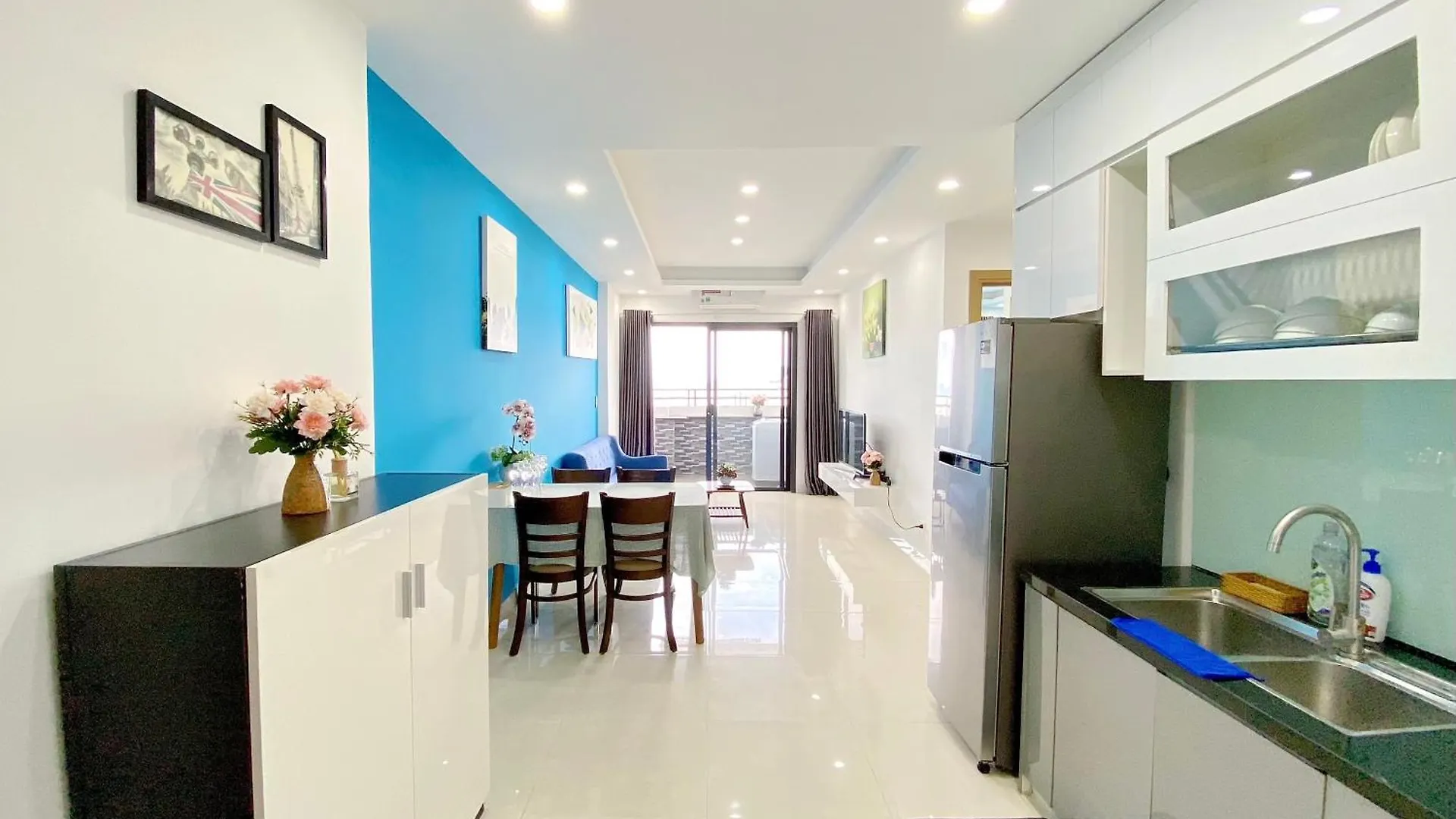 Blue Ocean Apartment At My Khe Da Nang